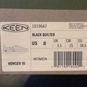 Women’s Keen slippers